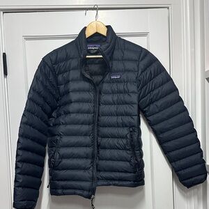 Patagonia Men's Dark Puffer Jacket